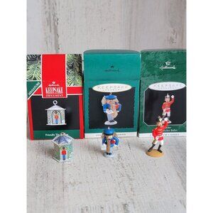 Hallmark Nutcracker solider miniature ornament Xmas army‎ set
